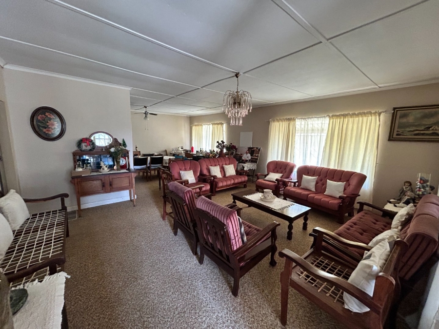 4 Bedroom Property for Sale in Warden Free State